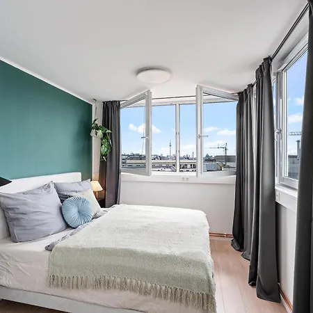 Urban Loft - 180 Skyline Balkon - 4sz - Hbf Apartment Berlin