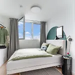 Urban Loft - 180 Skyline Balkon - 4sz - Hbf