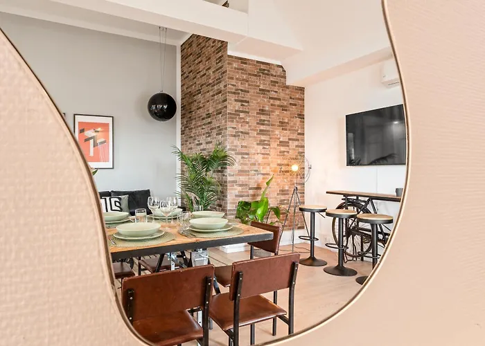 Urban Loft - 180 Skyline Balkon - 4sz - Hbf *